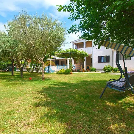 Salkic Apartman Fažana