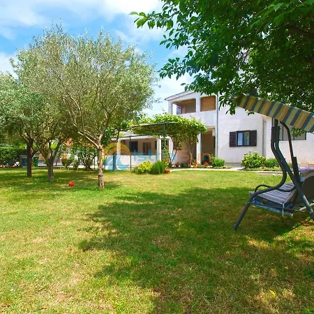 Salkic Apartman Fazana