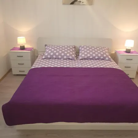 Apartment Salkic Apartman *
